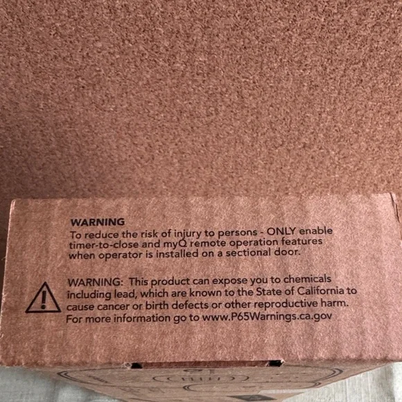 🔒 Chamberlain myQ Smart Garage Control (Model MYQ-G0401-ES) - Picture 4 of 5